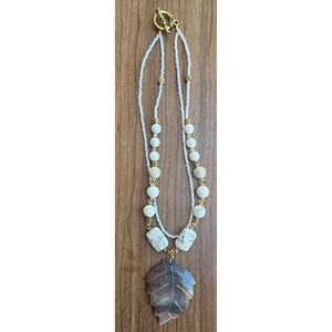 Boho‎ Style White Turquoise Color Bead Necklace with Leaf Pendant